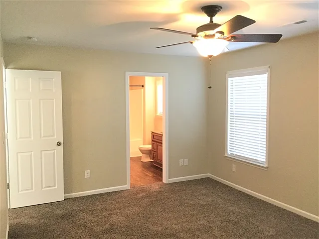 145 Collenton Ln — Photo 10