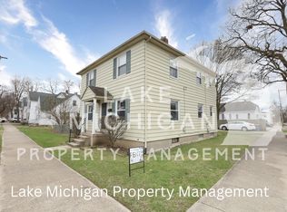956 Hovey St SW #2, Grand Rapids, MI 49504