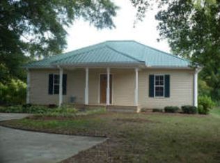 150 Saxon Rd, Bowdon, GA 30108