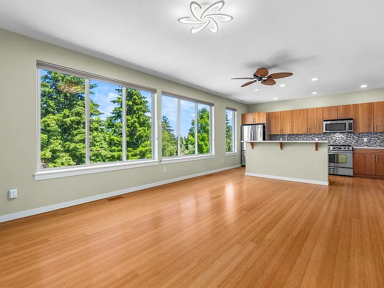 3062 Banks Ln SW — Photo 15