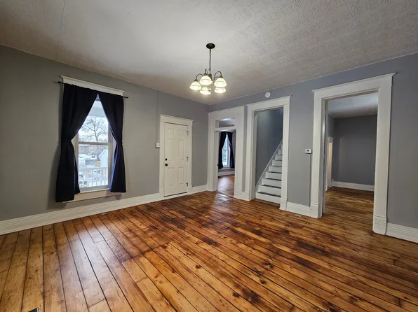 816 W Wayne St, Muncie, IN 47303