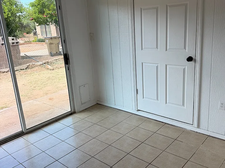 1233 Paseo Chubasco — Photo 11