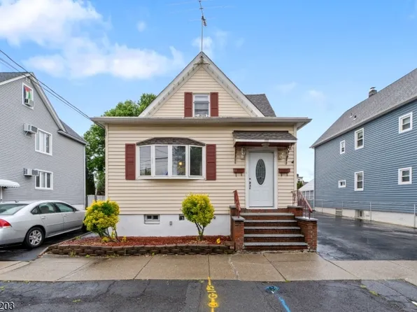 111 Mount Prospect Ave, Clifton City, NJ 07013