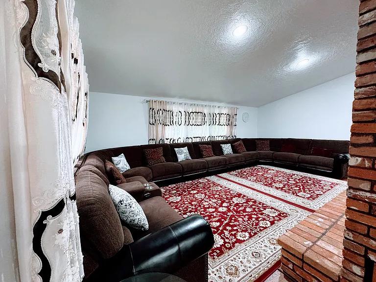 2896 S Bayshore Pl — Photo 3