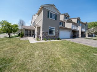 6642 Pine Crest Trl S, Cottage Grove, MN 55016