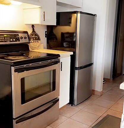 4th image of 150 Park St W #601