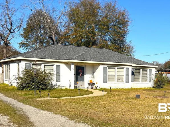 311 Cloverdale Rd, Atmore, AL 36502