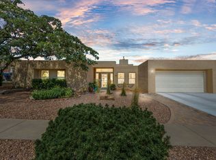 1905 White Cloud St NE, Albuquerque, NM 87112