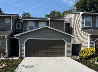 7807 Village Dr, Knoxville, TN 37919