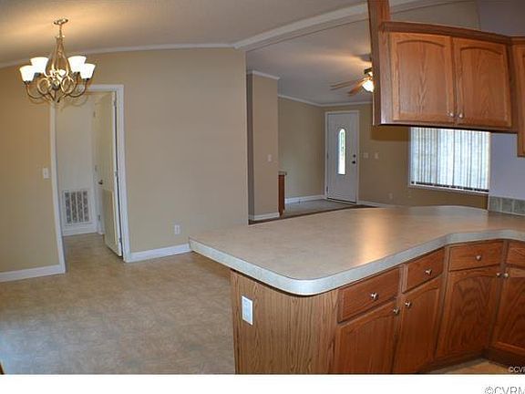 5th image of 692 Terra Alta Dr