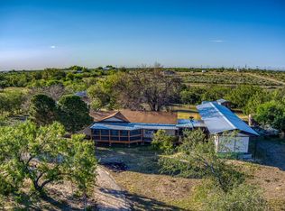 112 Indian Springs Ave, Del Rio, TX 78840