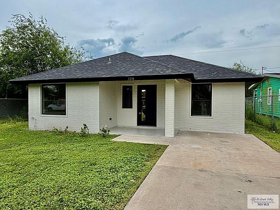 2nd image of 1214 N Sunset Dr