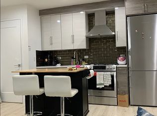 4727 5th St APT 102, Long Island City, NY 11101