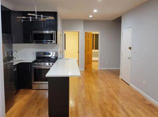 7167 70th St APT 3, Ridgewood, NY 11385