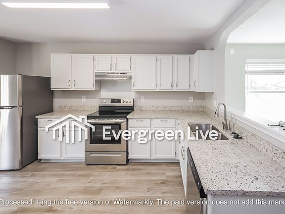 4th image of 310 Rustic Stable