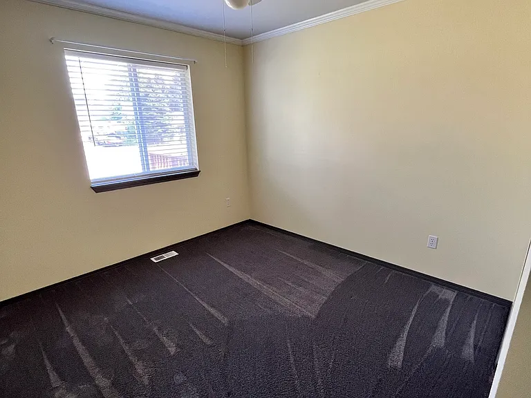 952 W Sheridan Ave — Photo 18