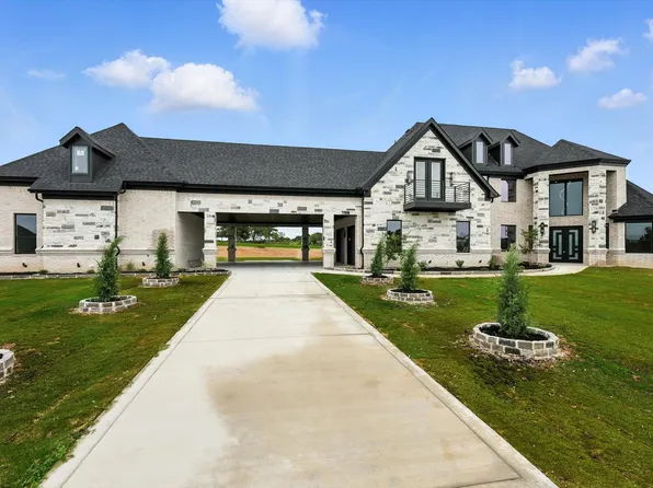 5005 Glenoaks Ct, Weatherford, TX 76088