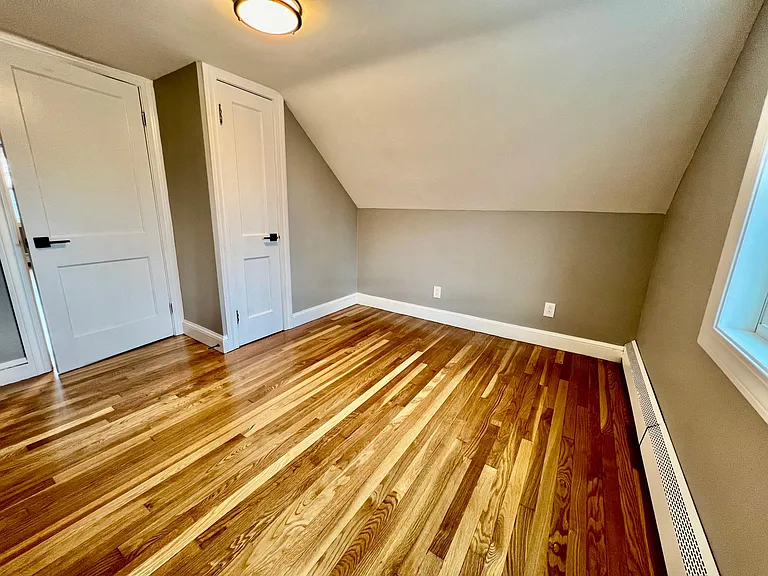 188 Sumner Ave — Photo 16