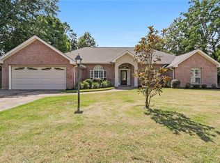662 Rue Orleans, Mandeville, LA 70471