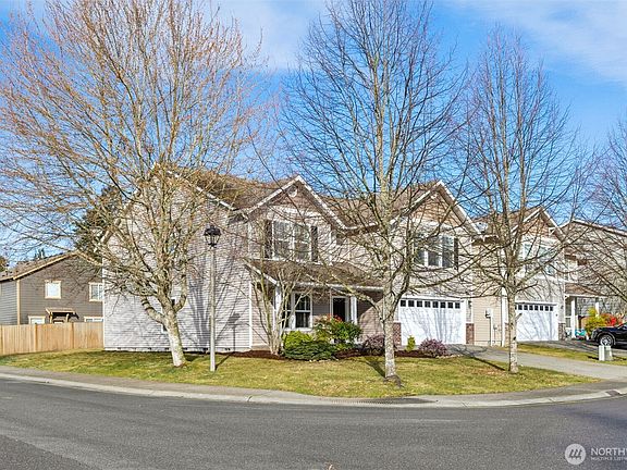 2nd image of 11028 181st Avenue Ct E