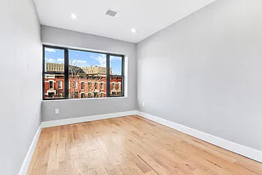Rented by Brownstone Property Group