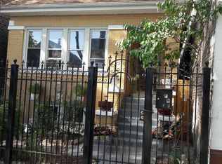 2708 S Saint Louis Ave, Chicago, IL 60623