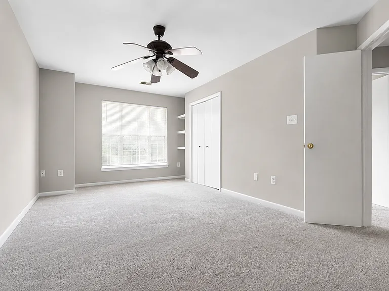 44190 Mossy Brook Sq — Photo 16