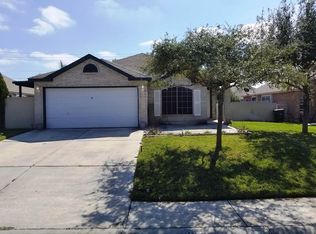 3103 Silhouette Dr, Laredo, TX 78045