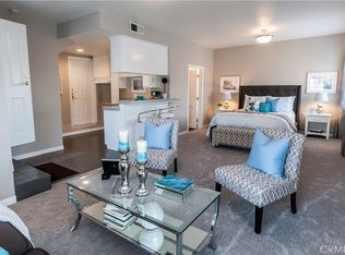 328 Rosecrans Ave, Manhattan Beach, CA 90266