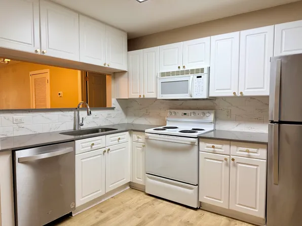929 Morreene Rd APT B23, Durham, NC 27705