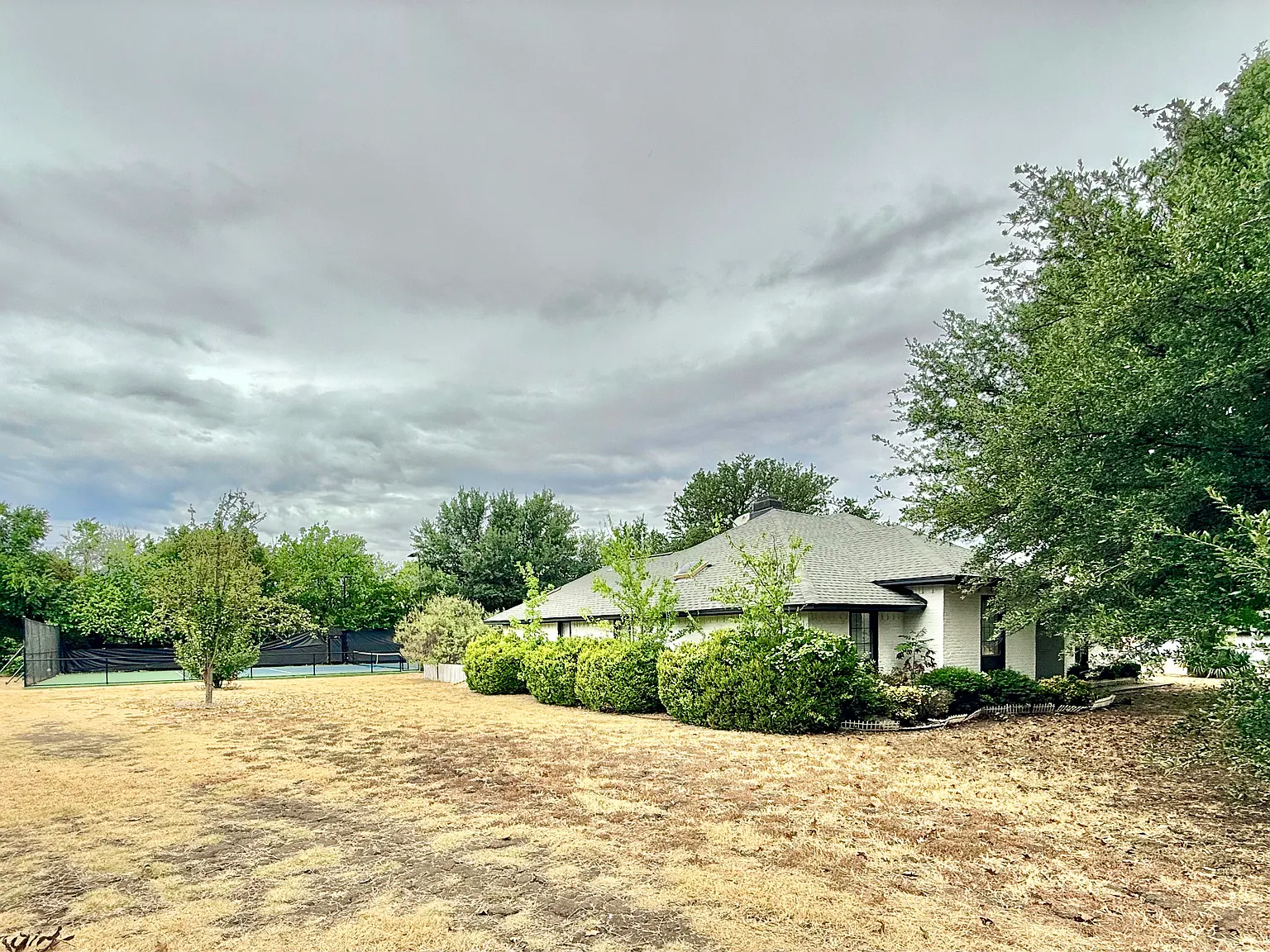 3 bed, 1730 sqft, $3,100 — Photo 1