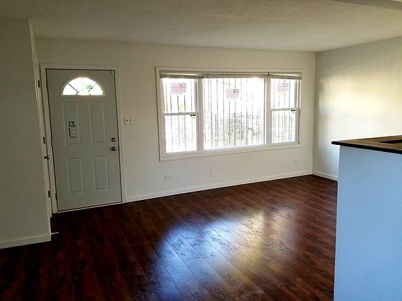 3rd image of 1618 S Komensky Ave