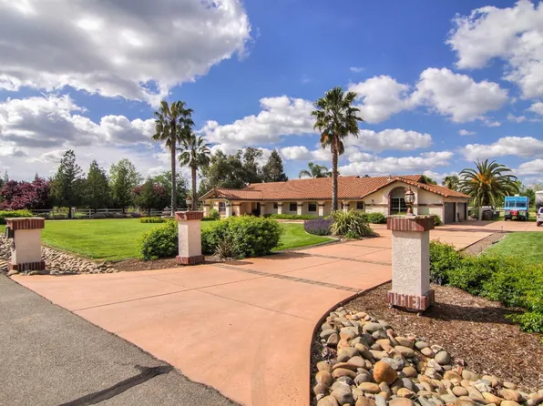 10329 Linscott Ct, Elk Grove, CA 95624