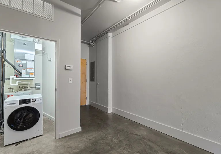 1006 Olive St #502 — Photo 5