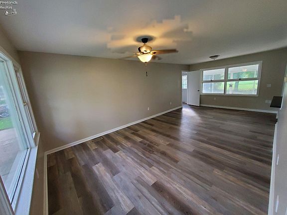 5th image of 2813 Peterson Ln