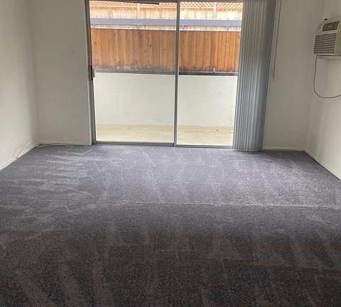 5th image of 7540 Fountain Ave #5