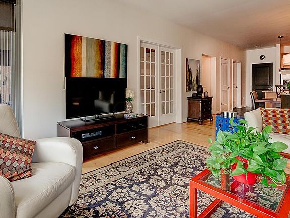 4th image of 251 Burnham Sq Unit 505