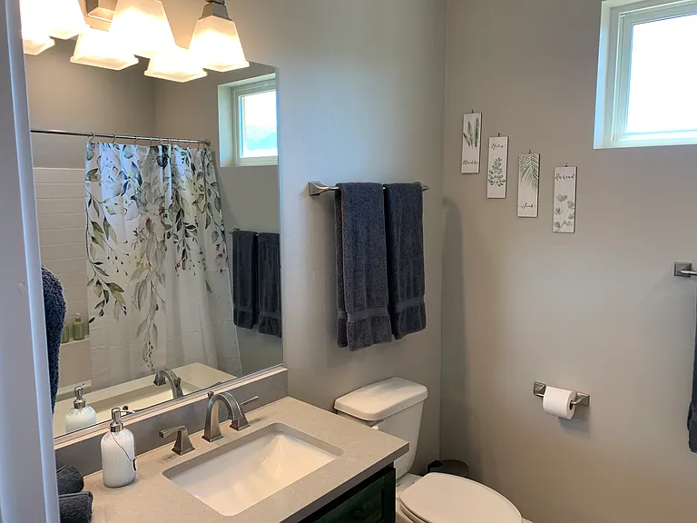 Vanity in the Full bath