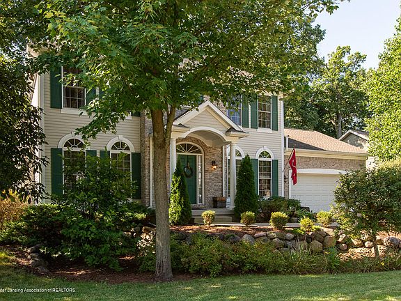 2nd image of 6740 E English Oak Dr
