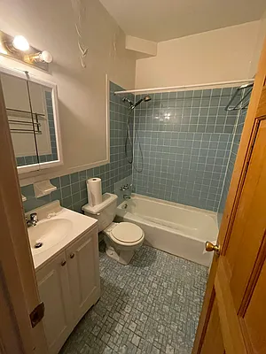 Rented by Best Apartments North Inc | media 42