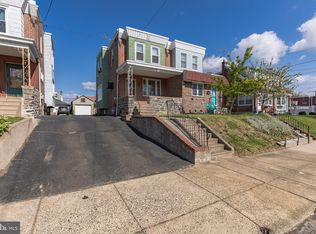 7526 Lawndale Ave, Philadelphia, PA 19111