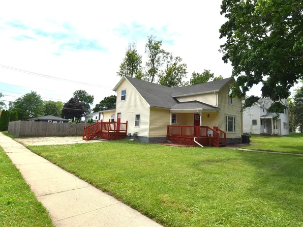 704 W 5th St, Boone, IA 50036