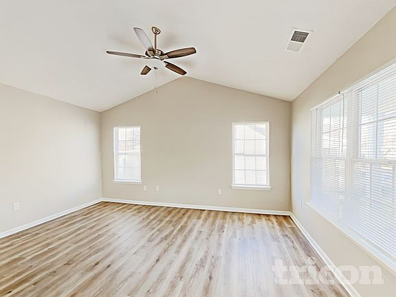 2nd image of 2178 Wexford Way