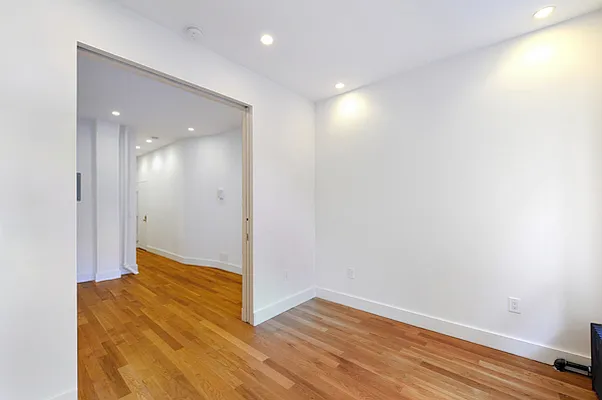 Rented by Aether Property Group | media 14