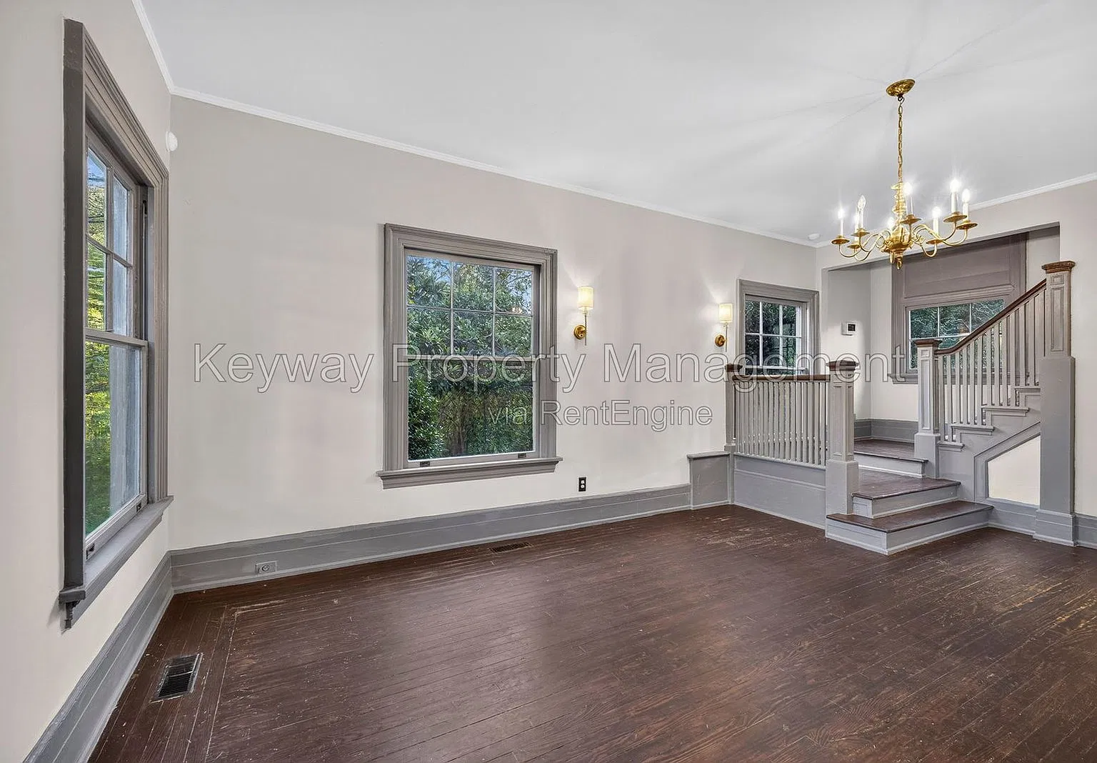 3 bed, 2.0 bath, 1840 sqft, $2,135 — Photo 4
