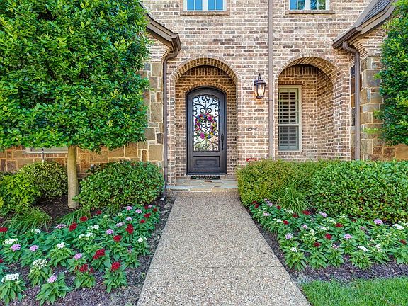 4th image of 1104 Tealwood Ct