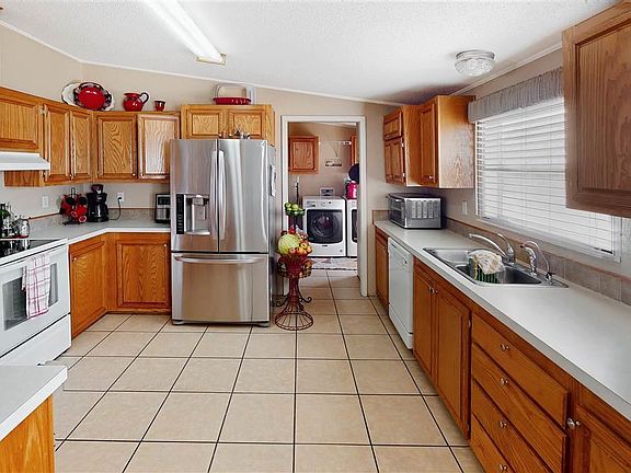 4th image of 4800 W Guadalupe St