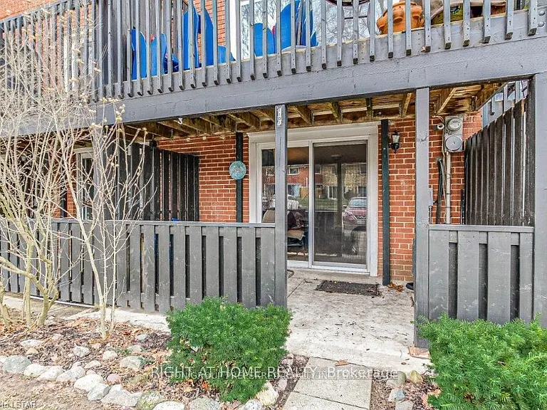 1101 Oxford St E #56 — Photo 5