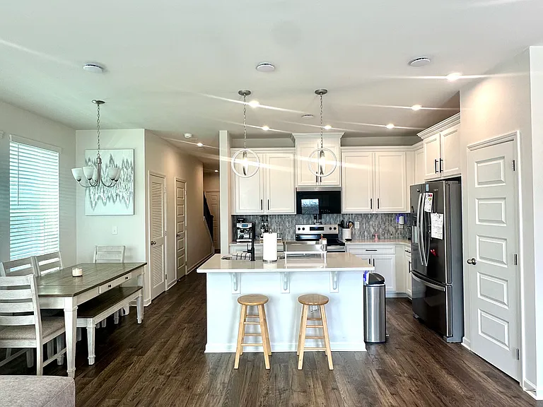 5069 Dayflower Dr — Photo 5