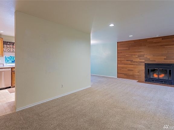 3rd image of 43900 SE 142nd St